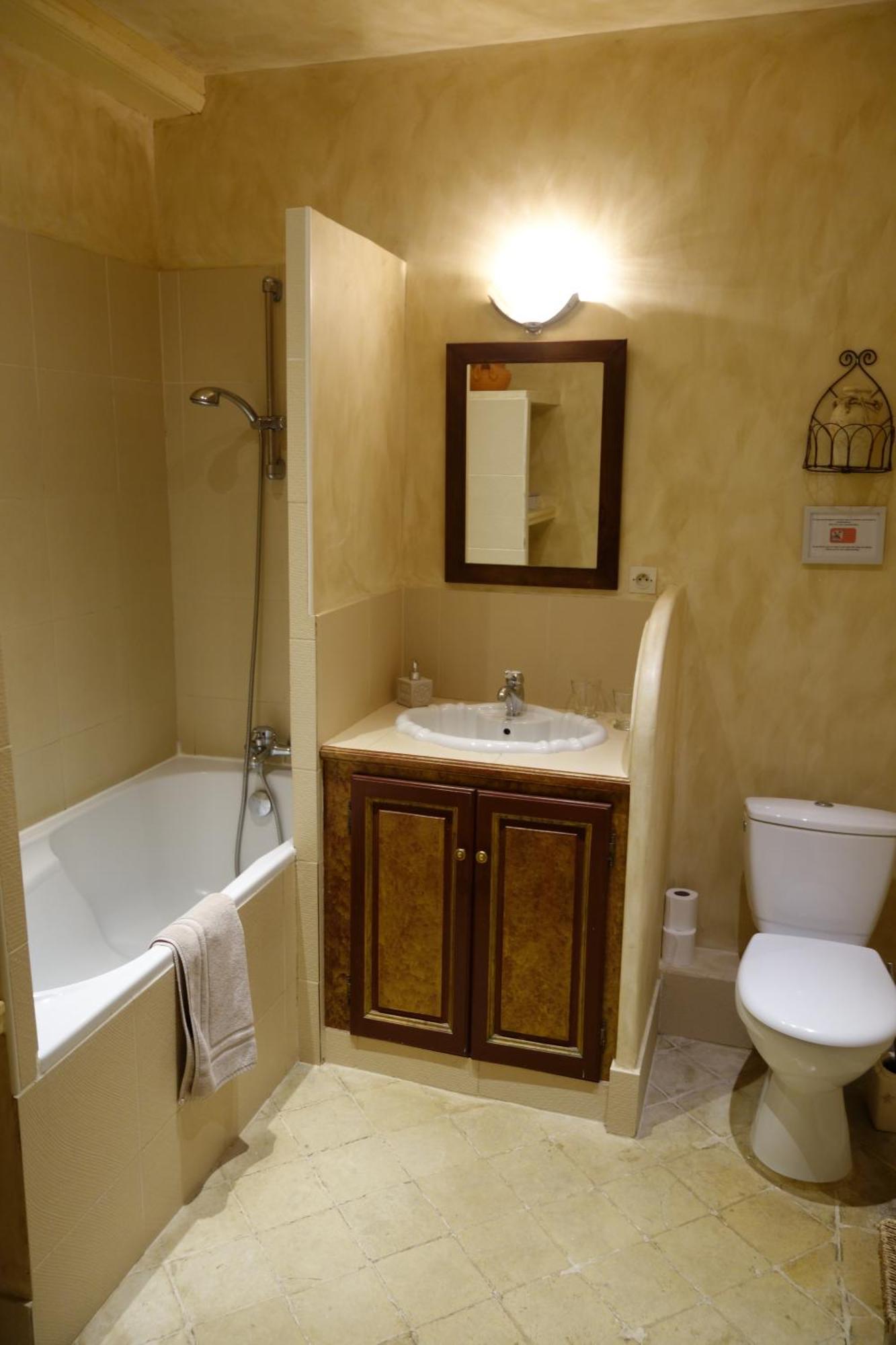 Bed and Breakfast Manoir De Savigny Valognes Exterior foto